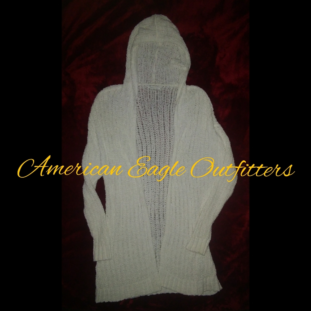 AEO White Threaded Open Cardigan w/Hood NWOT 🌟